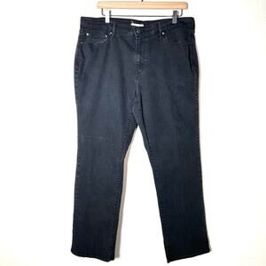 Levi's black 505 straight leg five pocket jeans size 16 B180